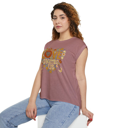 Feel the Love: Women's Flowy Rolled Cuffs Muscle Tee with Scandinavian Heart Design