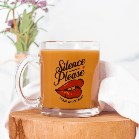 Retro Classic Red lips Clear Glass Mug. 10 oz