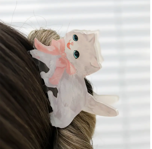 Pre-Packaged Adorable White Cat Hair Claw Clip | 3.5" Cute 3D Kitten