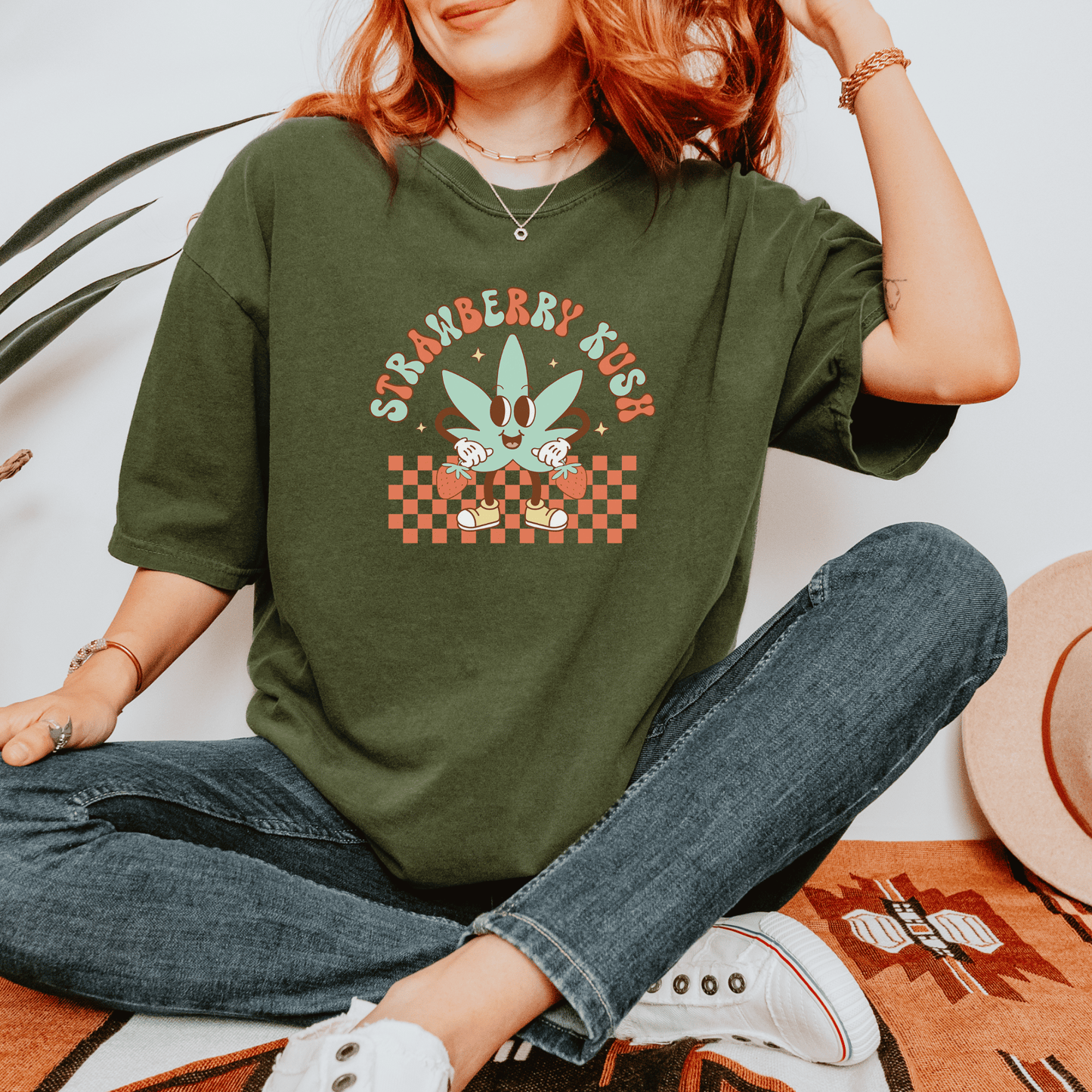 Strawberry Kush Cannabis Leaf Shirt: Vibrant Comfort Colors for Weed Enthusiasts Unisex Garment-Dyed